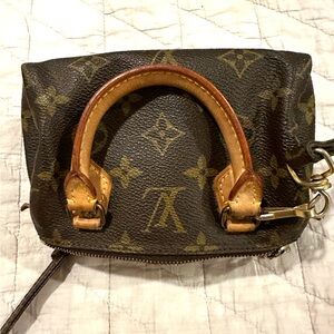 Louis Vuitton Brown Crossbody Bag with Monogram Canvas and Gold Hardware